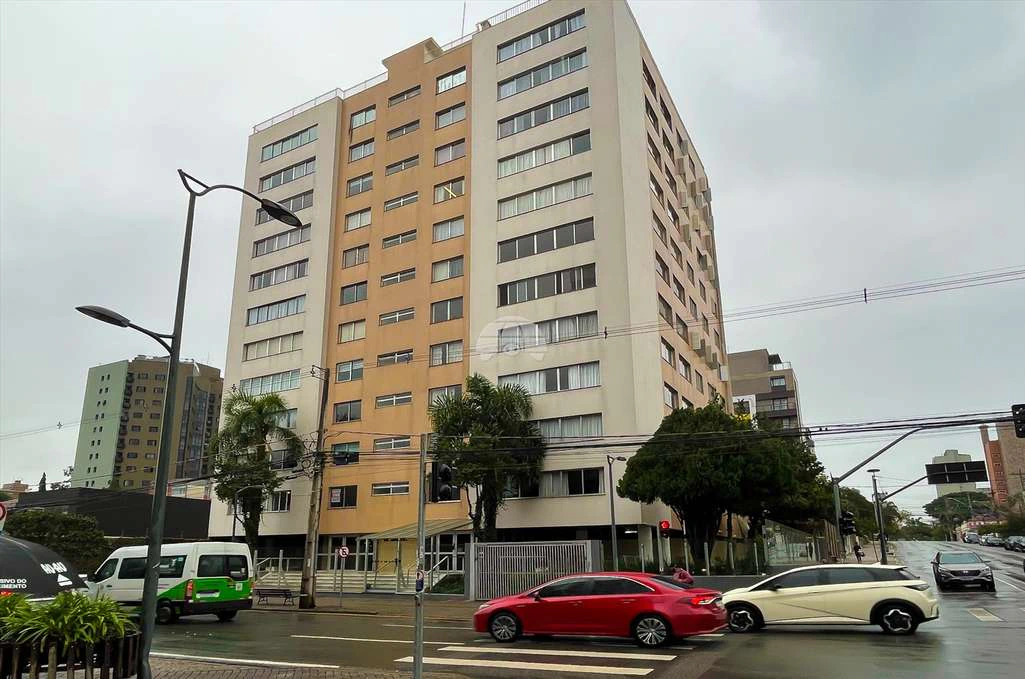 283 m² apartment with 3 bedrooms and 2 covered parking — photo 3
