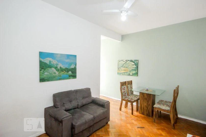 One-bedroom apartment with a washing machine — photo 14