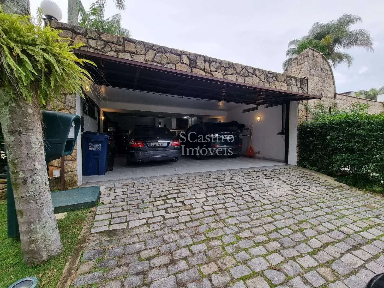 Casa mobiliada com 5 quartos e 5 suítes — photo 22