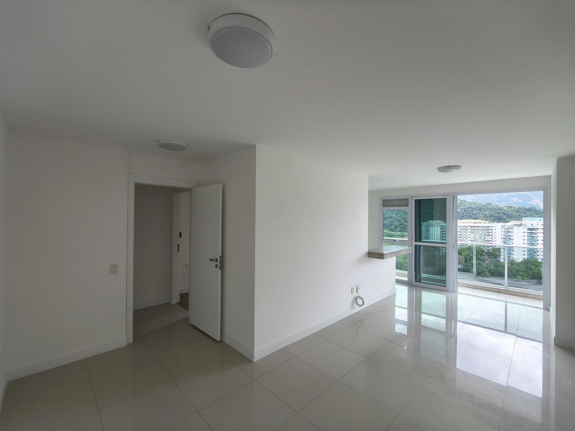 Apartamento, 82 m², com janelas do piso ao teto — photo 7