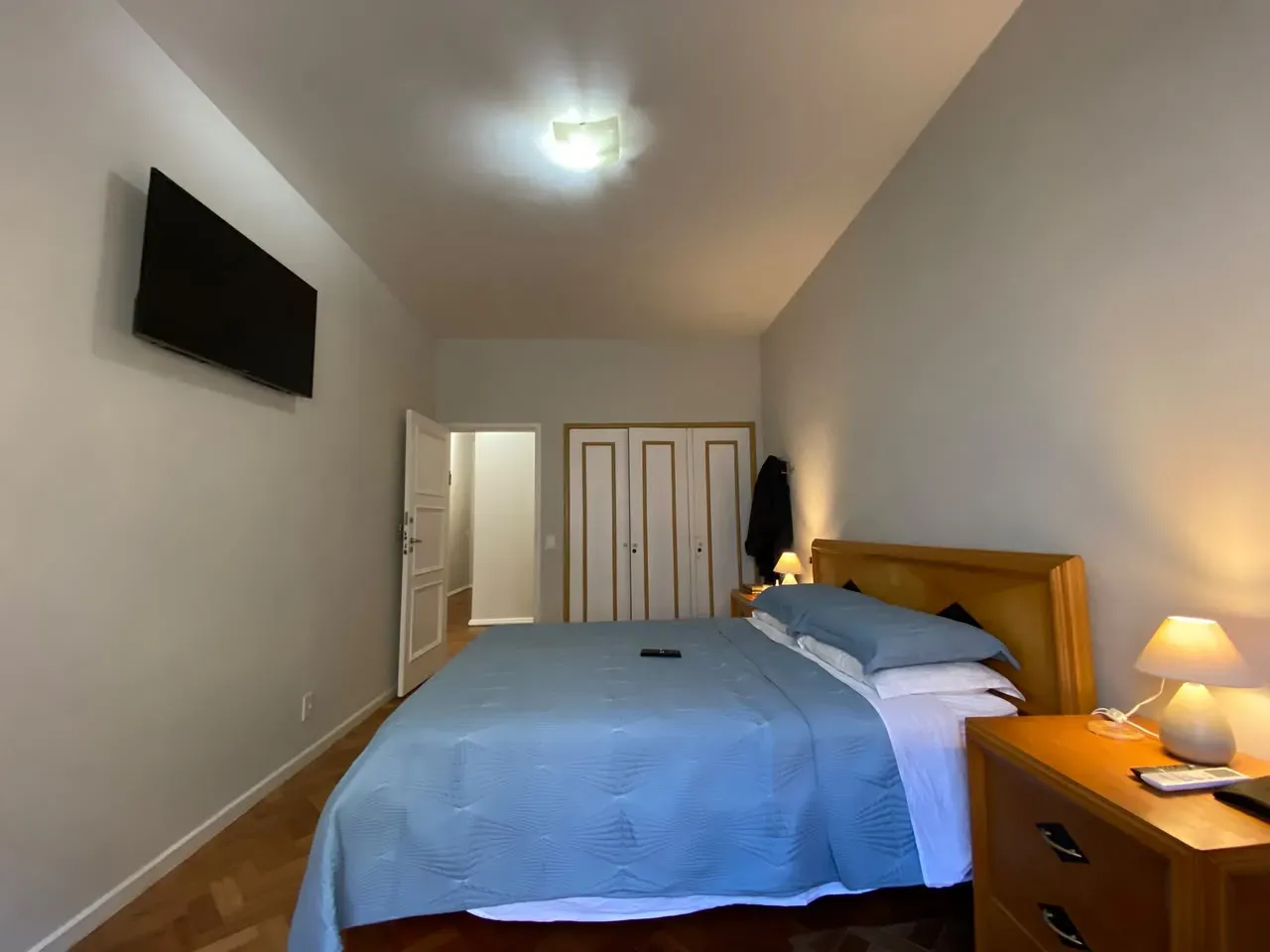 Apartamento mobiliado de 248 m² com 4 quartos e 4 banheiros — photo 13
