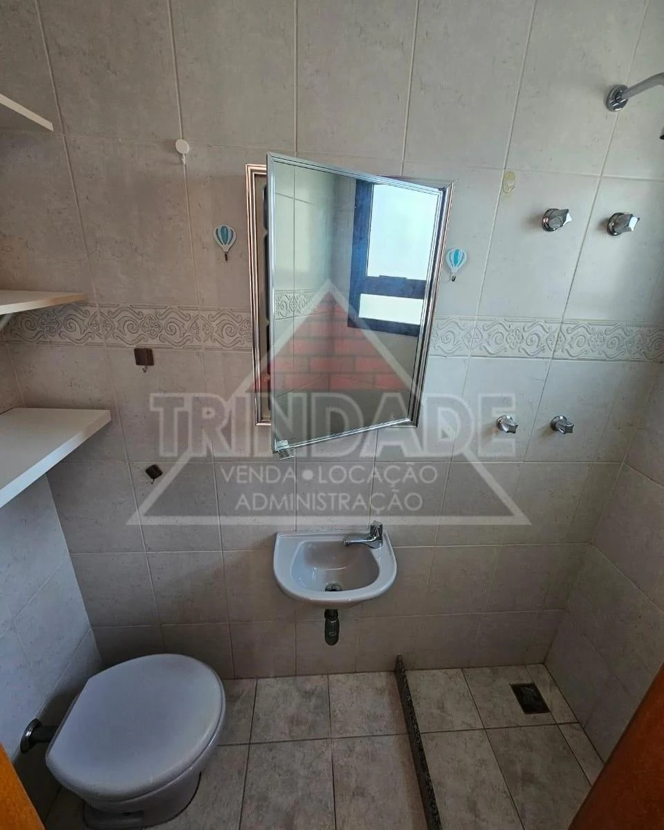 2-bedroom apartment in a building with a sauna — photo 33