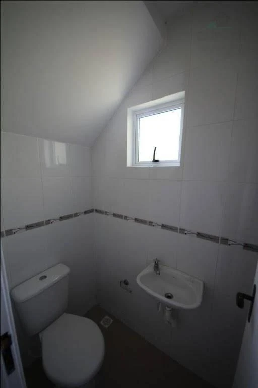 2-bedroom, 60 m² house in Curitiba — photo 11