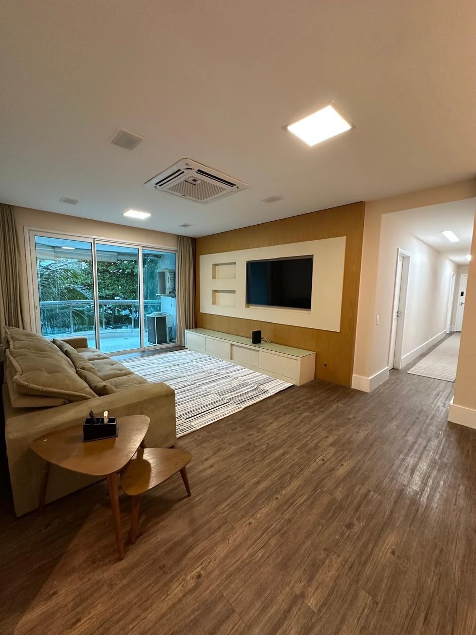 Apartamento mobiliado reformado com 4 suítes e 392 m² — photo 23