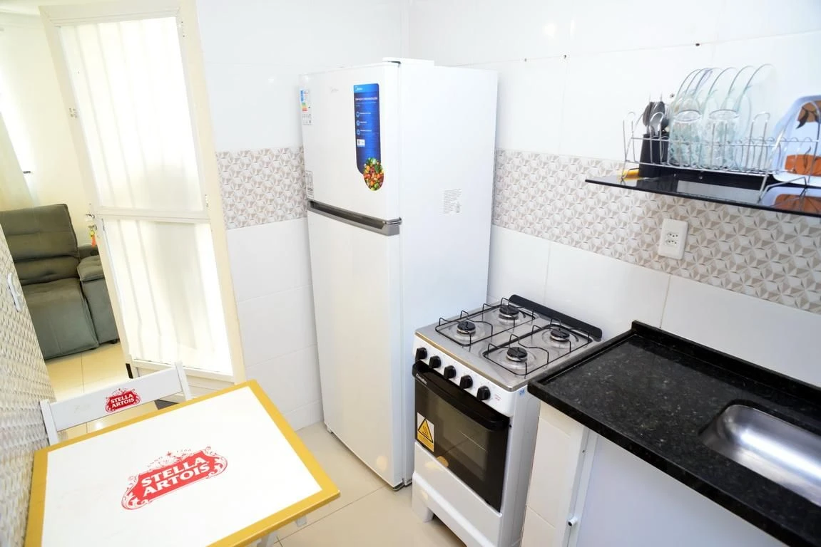 Furnished 2-bedroom apartment with a compact gas kitchen — photo 21