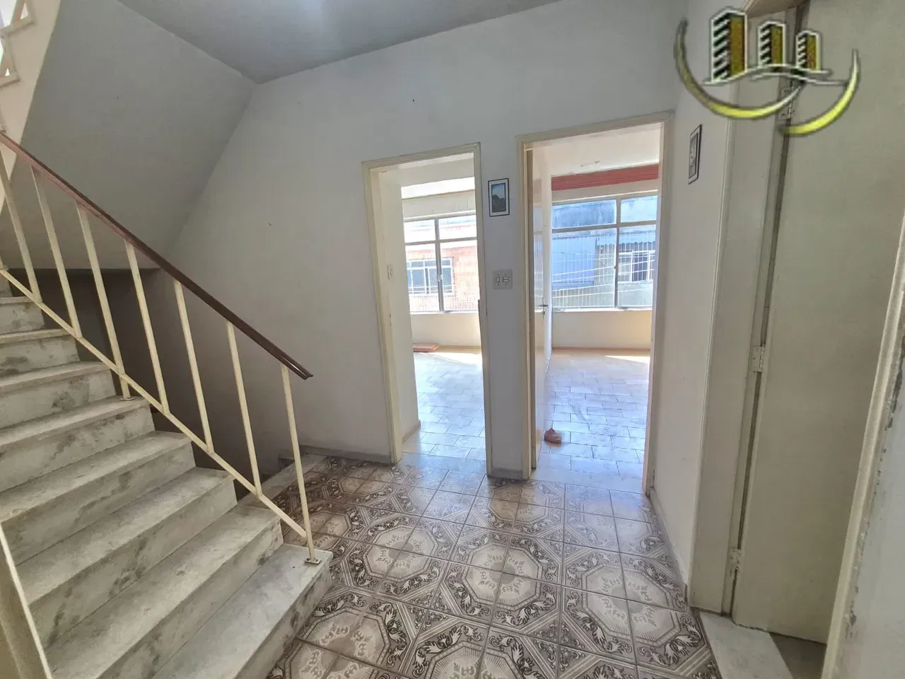 House with 3 bedrooms and 3 bathrooms plus 2 parking spots — photo 34