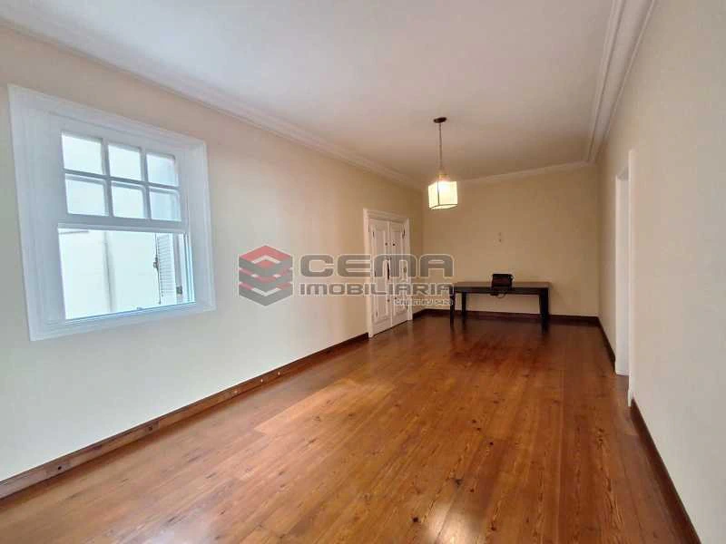 Apartamento de 4 quartos com 414 m² e varanda — photo 13