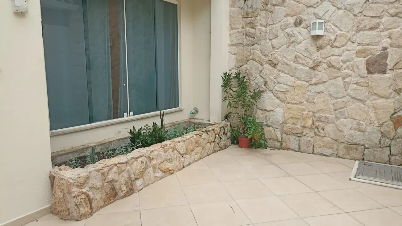 Casa com 4 quartos e 4 banheiros e cozinha a gás — photo 21