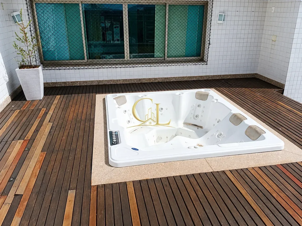Apartamento mobiliado com 4 quartos e 4 banheiros — photo 19