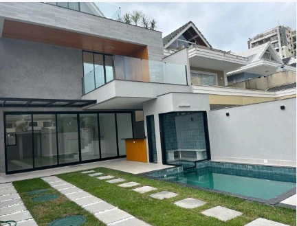 Triplex house with 3 en-suite suites and 5 bathrooms — photo 9