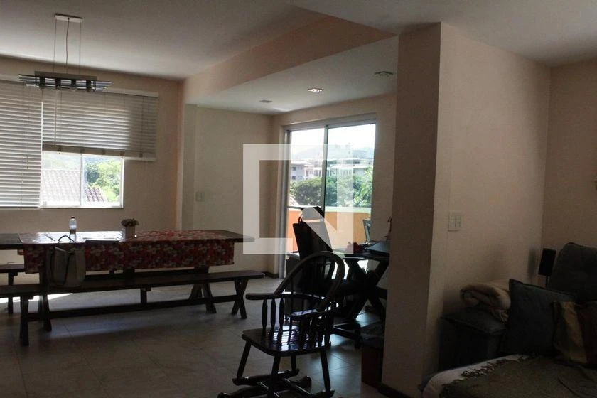 4-bedroom house with a mountain view in Rio de Janeiro — photo 38