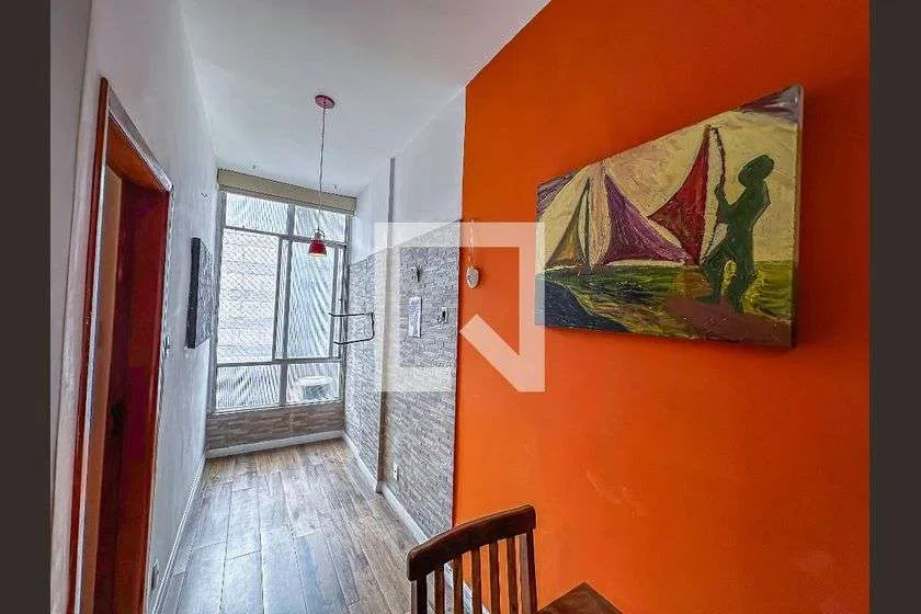 Apartamento de 1 quarto com secadora, Centro — photo 23