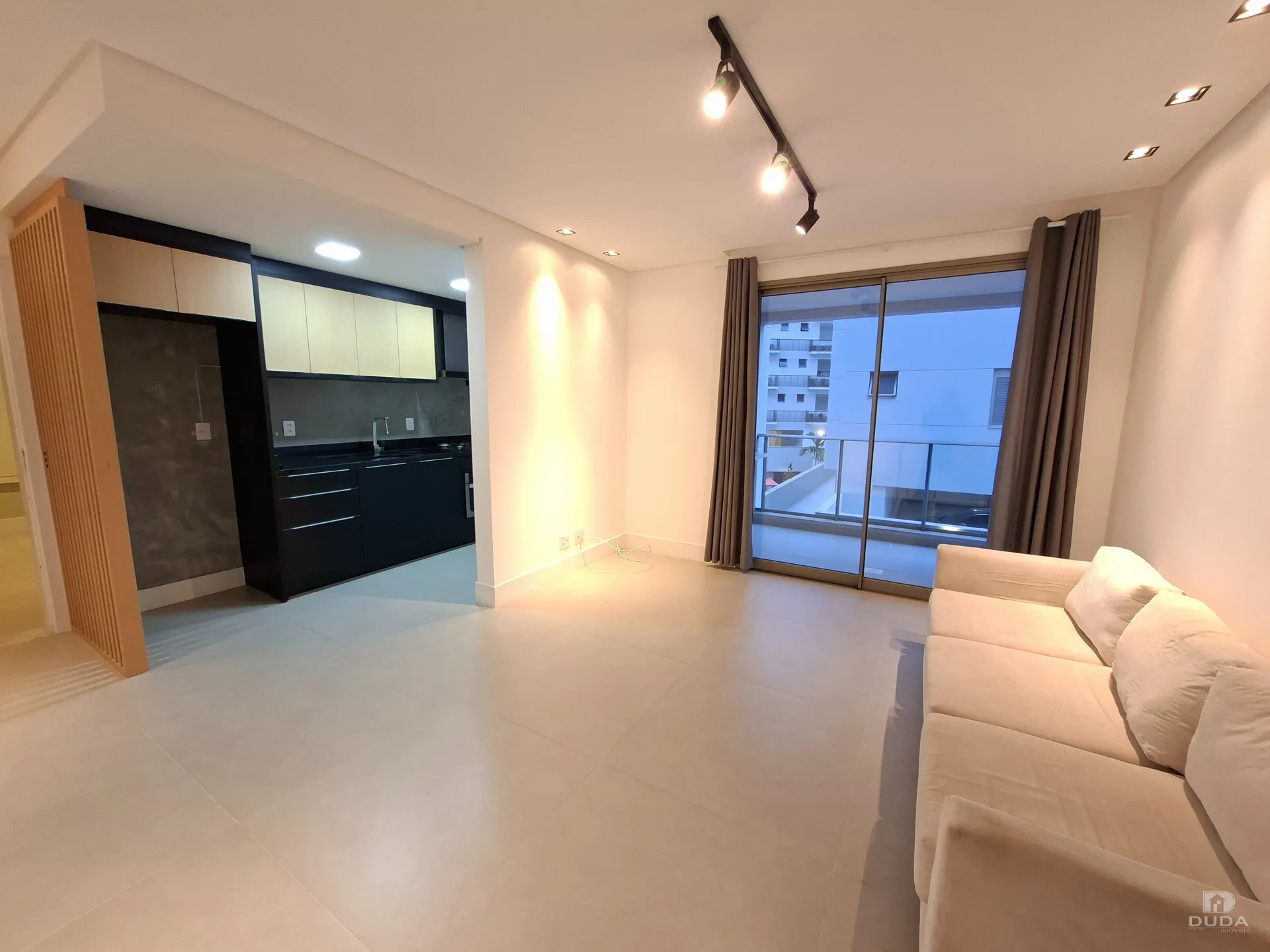 120 m² apartment with 2 en-suite bedrooms and 2 parking