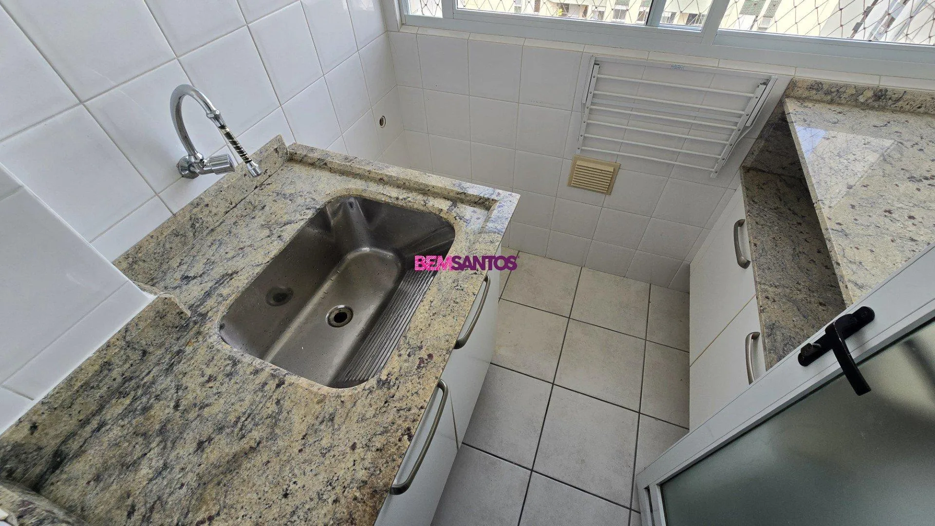 3-bedroom apartment with a water view in Florianópolis — photo 16