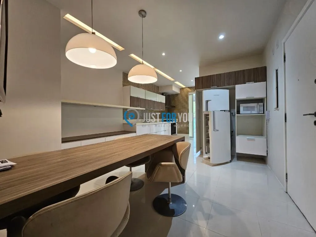 Apartamento mobiliado de 4 quartos em condomínio com piscina — photo 12