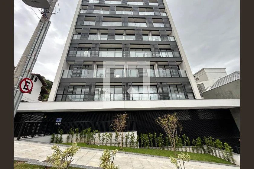 23 m² apartment with 1 bedroom and glass shower — photo 12