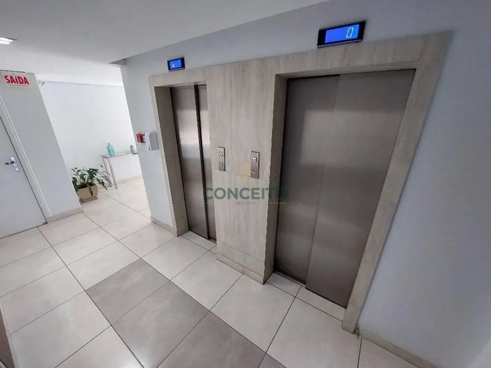 3-bedroom apartment in a building with a gym — photo 20