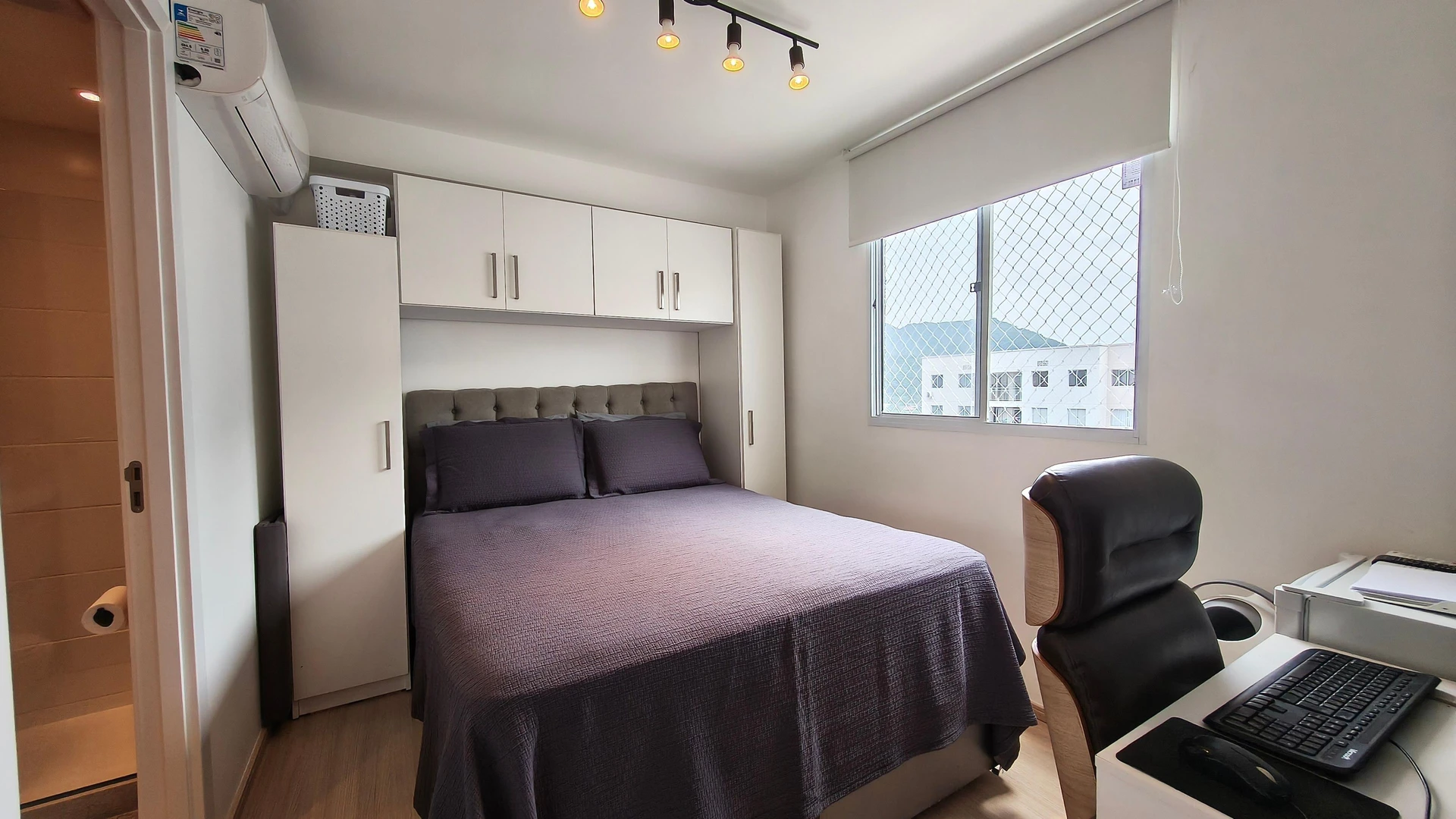 Mountain view in a 2-bedroom apartment, 53 m² — photo 3