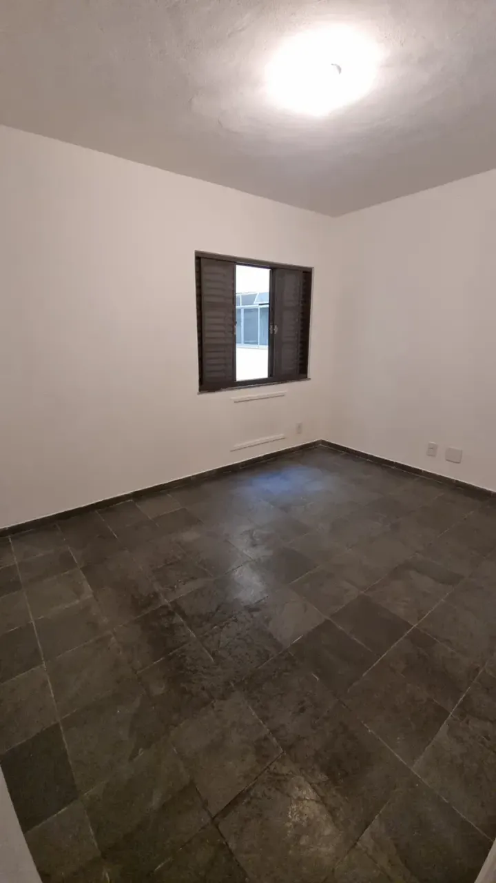 Apartamento com 2 quartos e varanda — photo 2