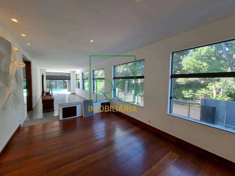 Casa de condomínio para alugar com 5 quartos e 900 m² — photo 3