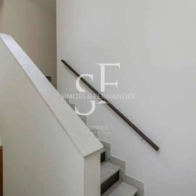 4-bedroom house with a bathtub in Rio de Janeiro — photo 25