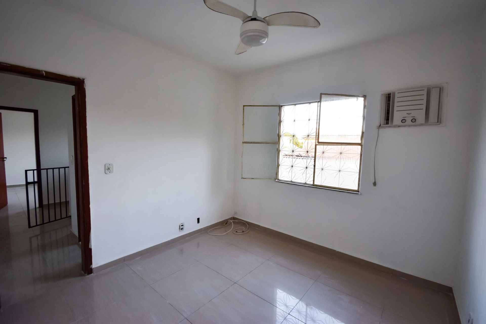 Home office in a 3-bedroom house, 100 m² — photo 23