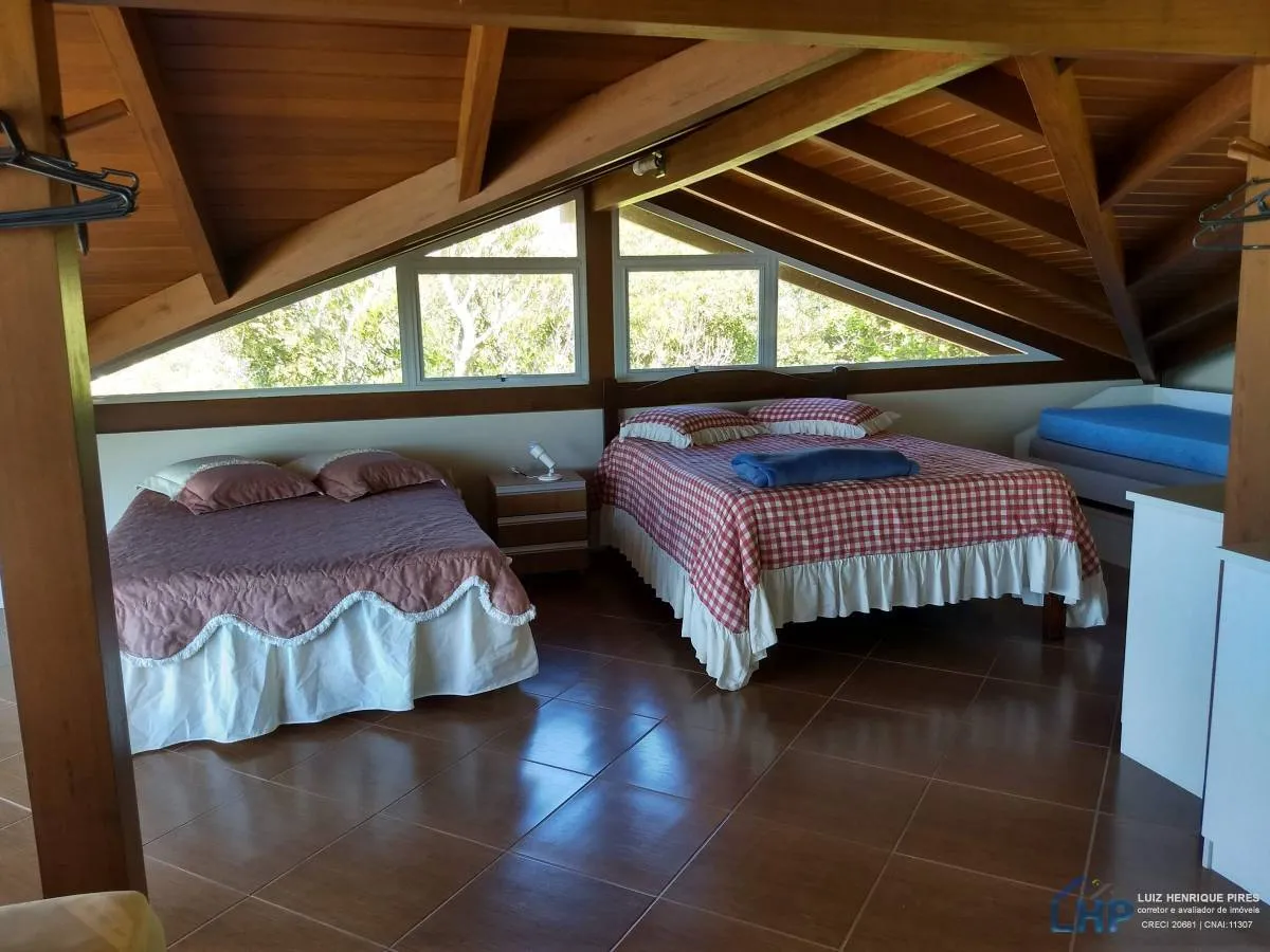 5-bedroom house with a water view in Florianópolis — photo 20