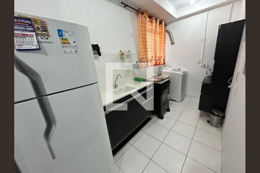 Furnished 2-bedroom apartment with 1 parking spot, 42 m² — photo 11