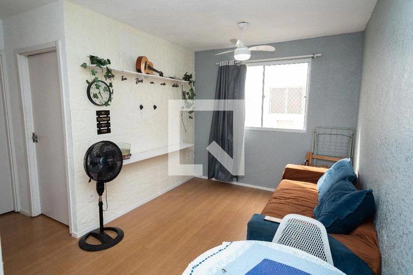 Furnished 2-bedroom apartment with 48 m²