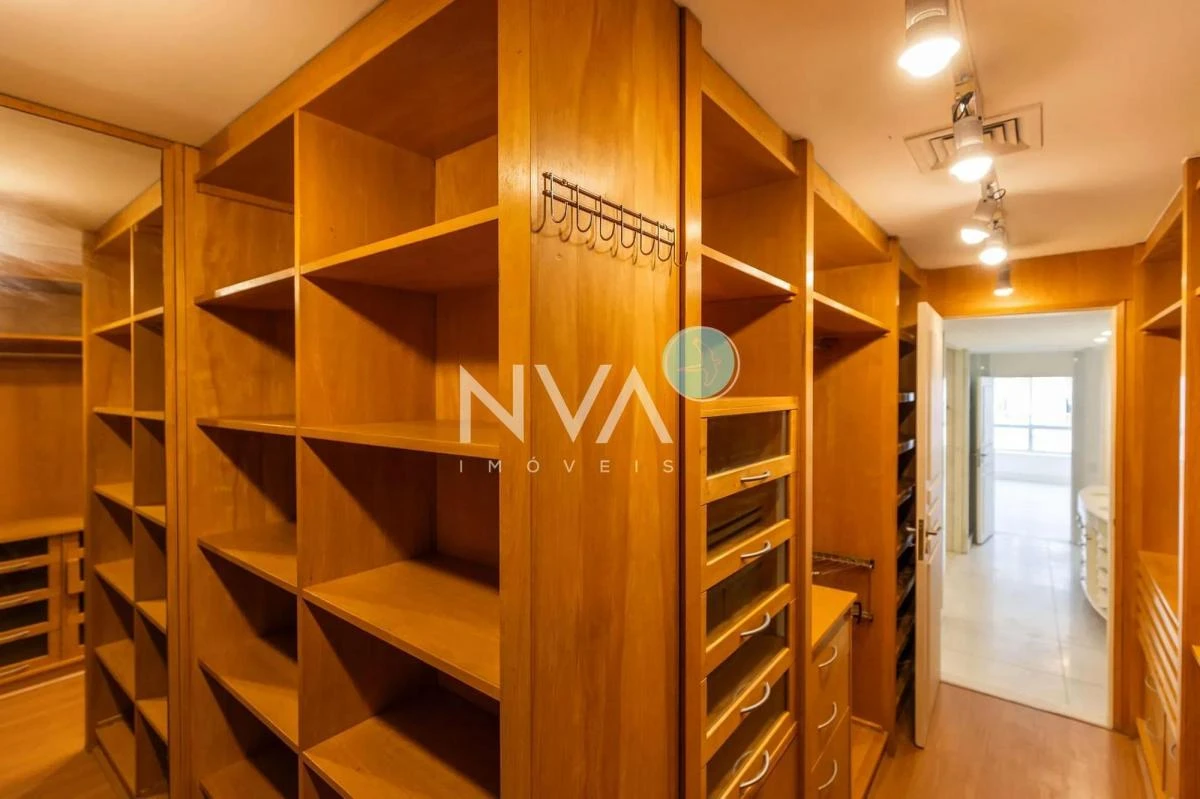 Немеблированная квартира 653 м² с балконом и 3 местами — photo 2