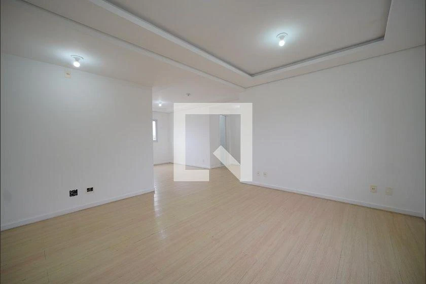 Apartment, 86 m², with wood or laminate floors — photo 22