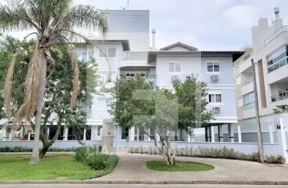 Меблированная квартира с 3 комнатами и 95 м²