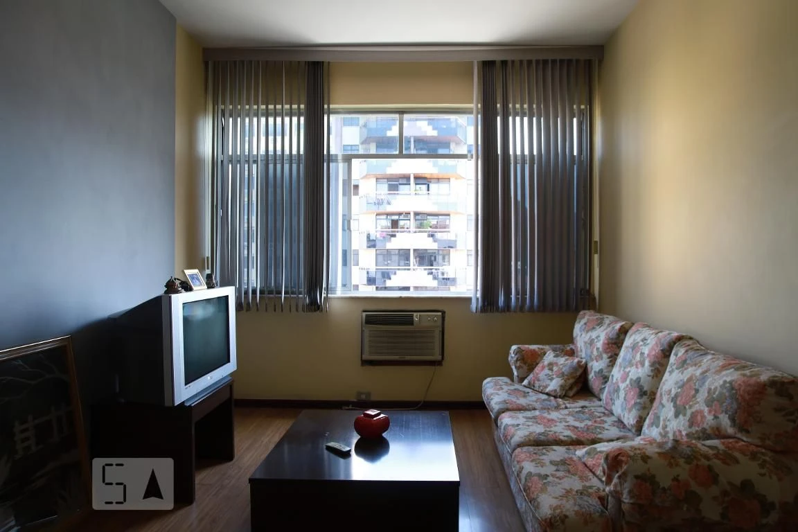 2-bedroom apartment with a mountain view — photo 6