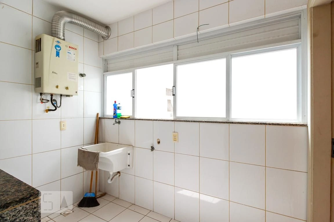 Apartamento sem mobília com 3 quartos e 2 banheiros — photo 19