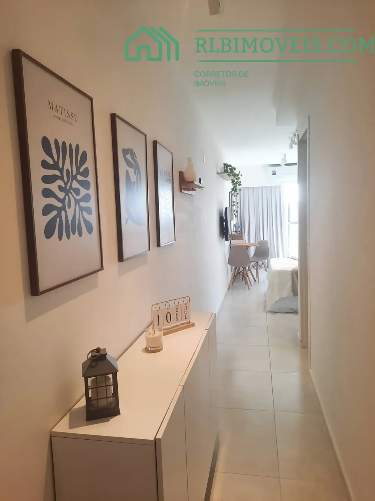 1-bedroom apartment with air conditioning and microwave — photo 3