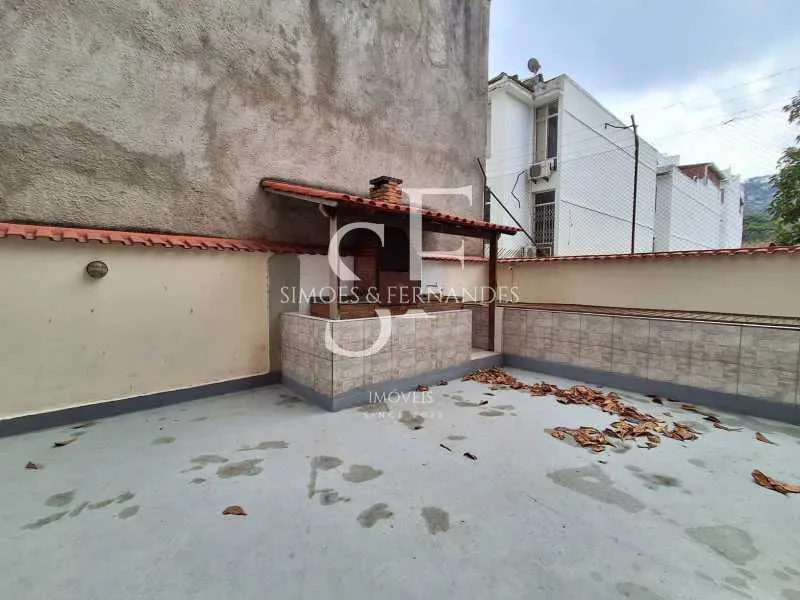 Unfurnished apartment with 3 bedrooms and 2 parking spots — photo 29