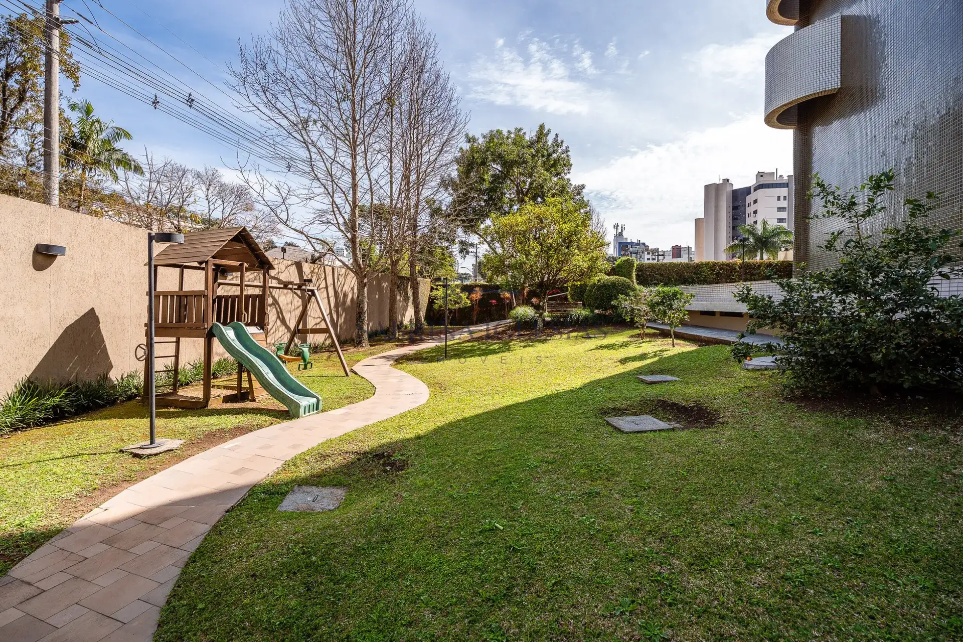 Apartamento com 3 quartos e 3 vagas, bem localizado — photo 51