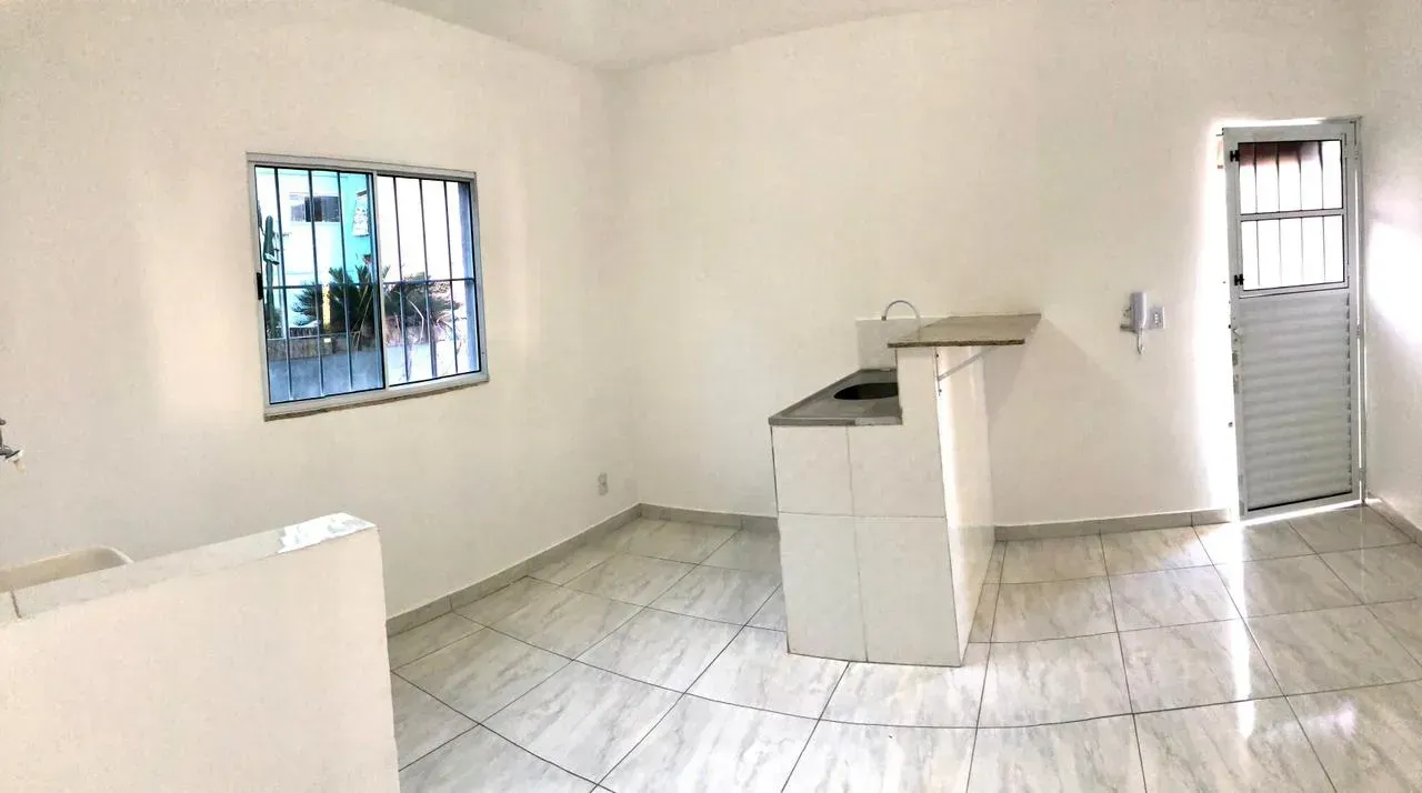 Unfurnished apartment with 2 bedrooms and open kitchen — photo 3