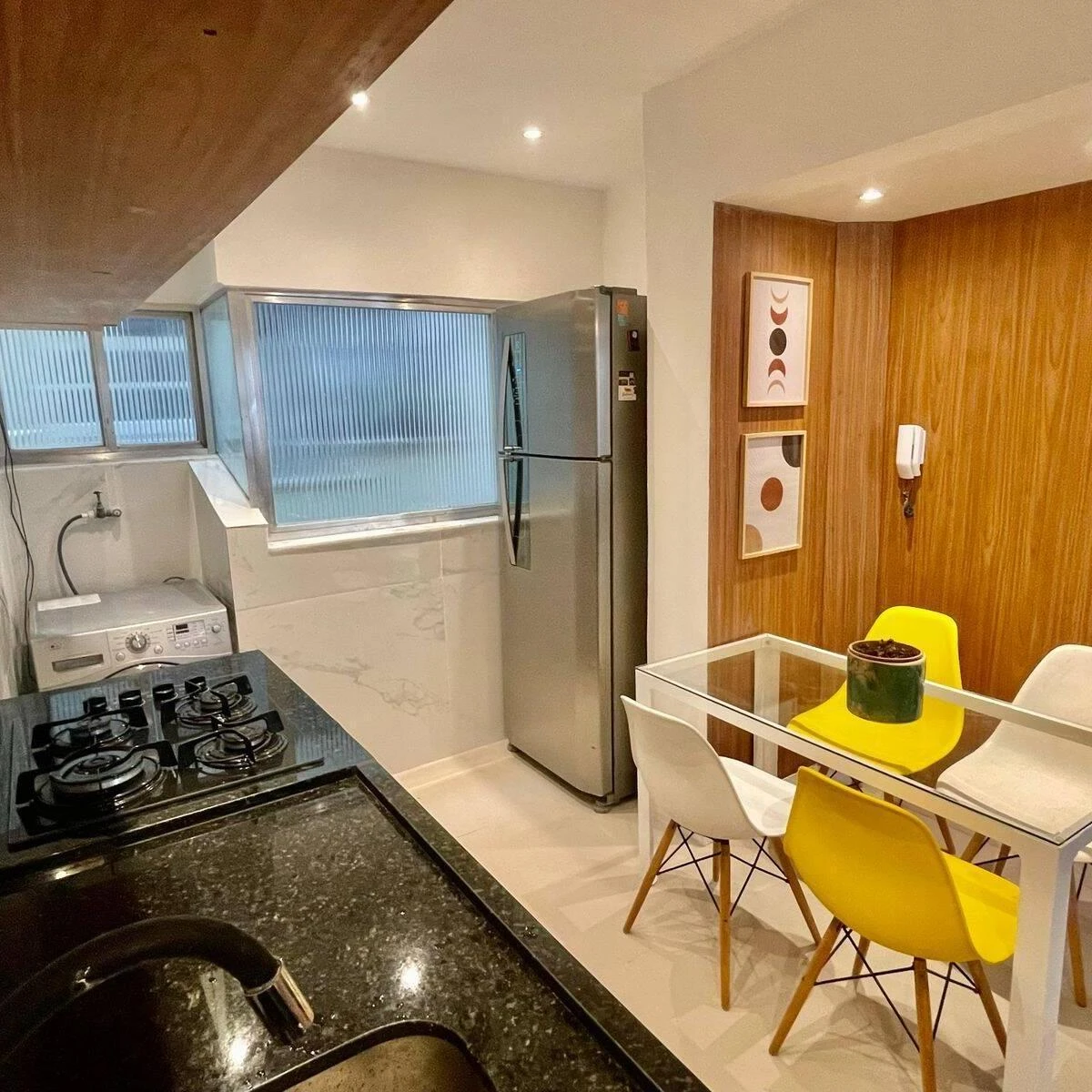 Furnished apartment with 85 m², 2 bedrooms — photo 6