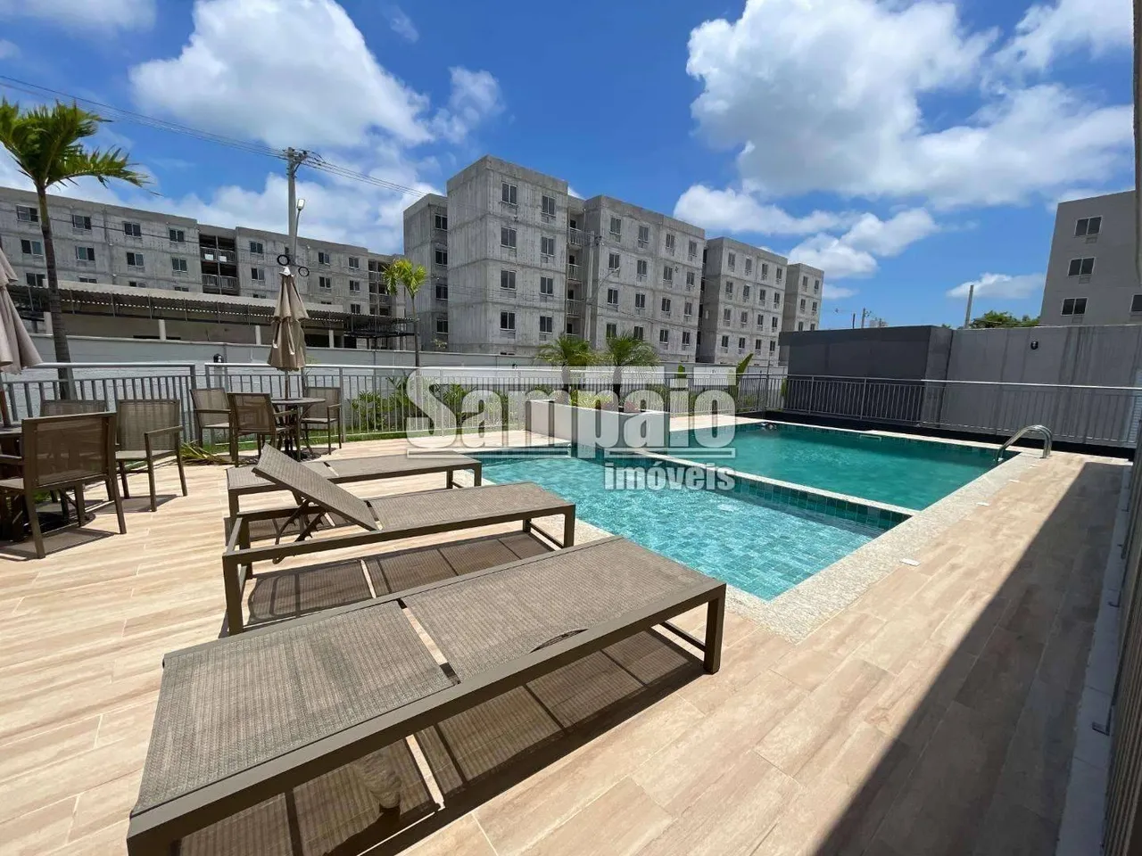 2-bedroom apartment with balcony and 1 parking space