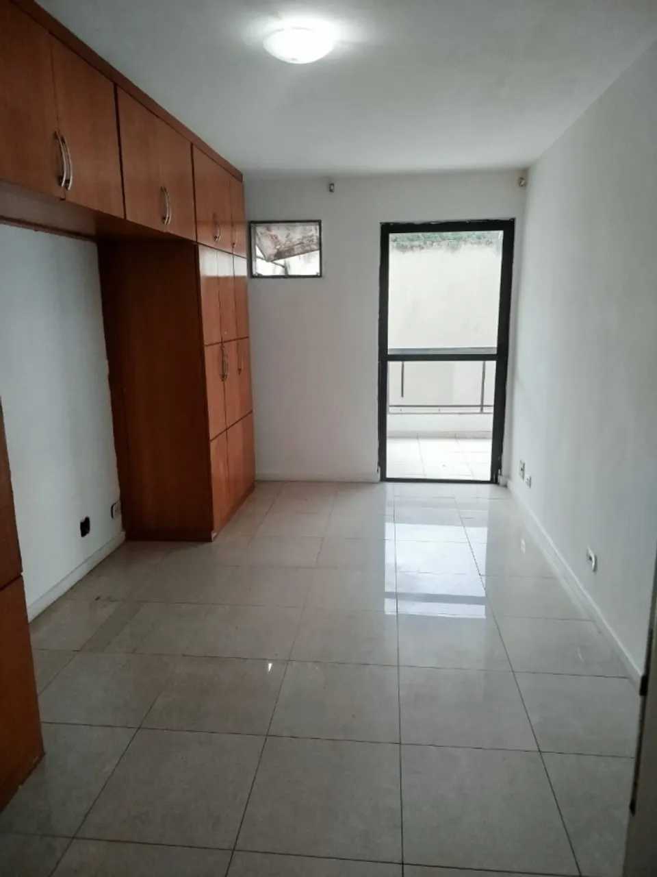 Rental apartment with 2 bedrooms and 1 parking spot — photo 8