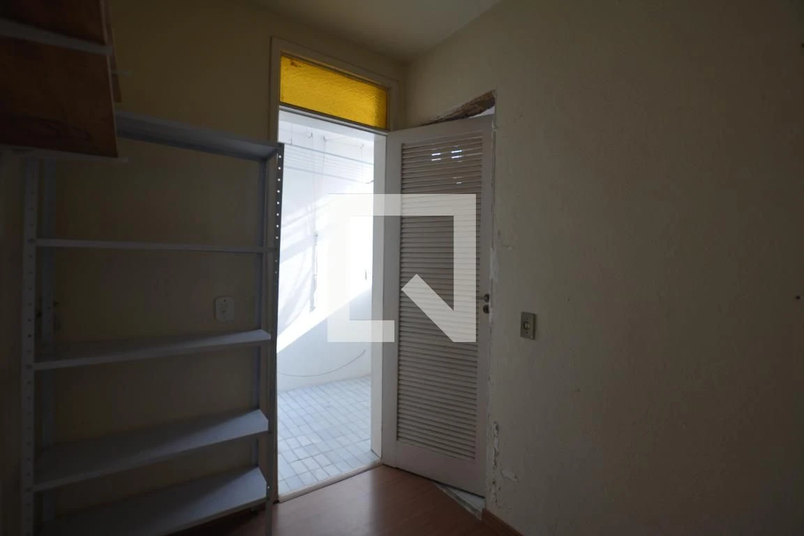 60 m² apartment with a walk-in closet and a private BBQ — photo 43