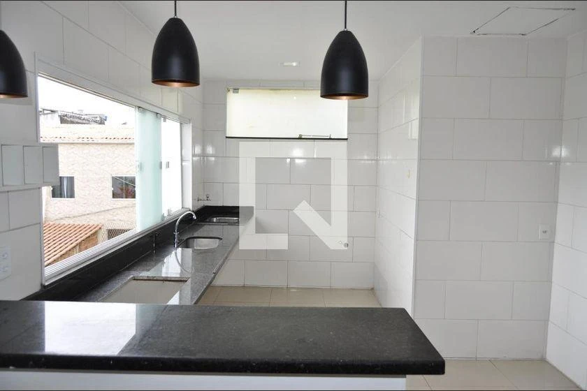 Casa para alugar com 3 quartos, varanda e 110 m² — photo 15