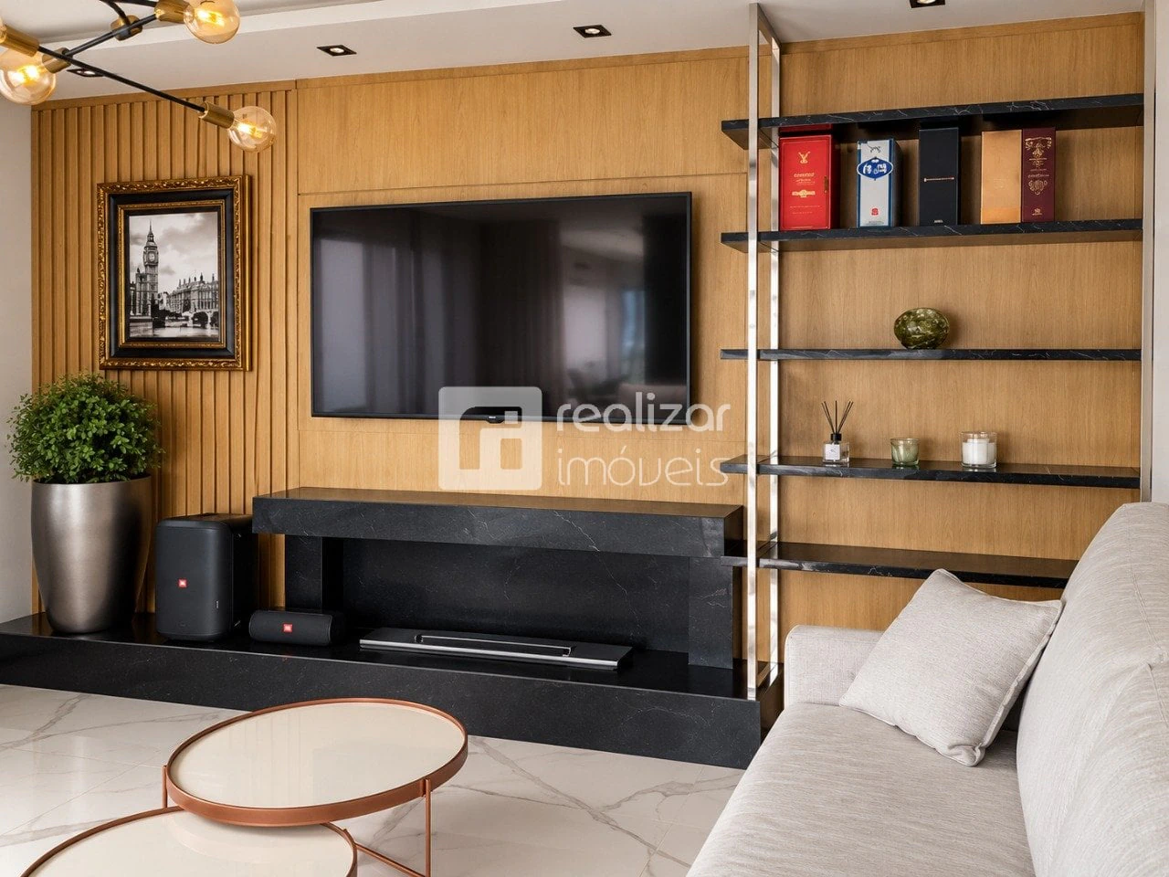 Floor-to-ceiling windows in a 4-bedroom house, 292 m² — photo 18