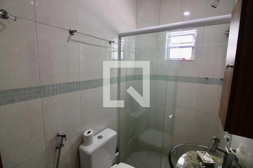 Casa para aluguel com 4 quartos e 340 m² — photo 44