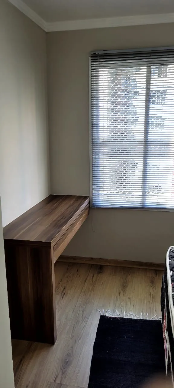 Home office in a one-bedroom apartment, 45 m² — photo 5