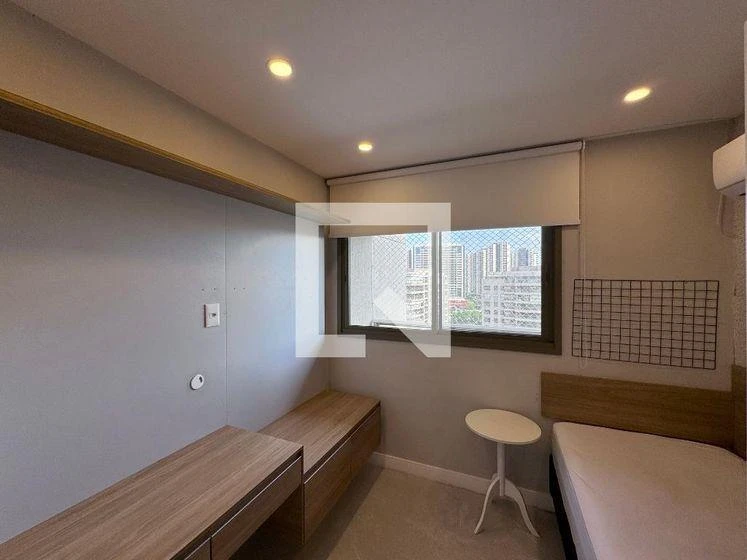 Квартира 125 м² с застеклённым балконом и рабочим местом — photo 32