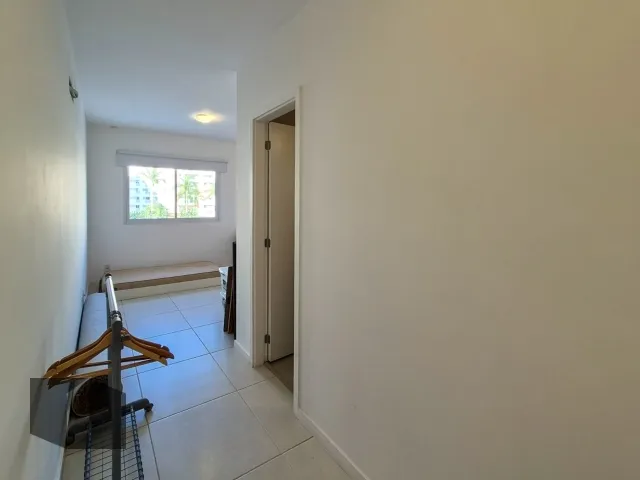Apartment with 4 bedrooms and 4 bathrooms — photo 16