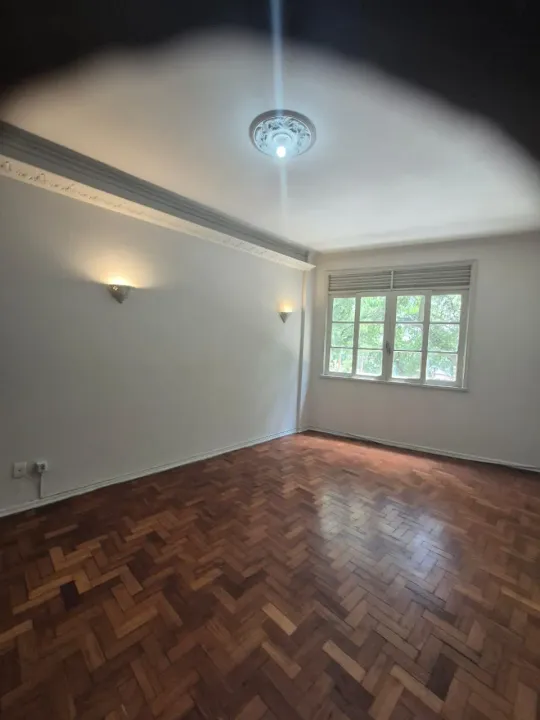 100 m² apartment with 3 bedrooms and 2 bathrooms — photo 9