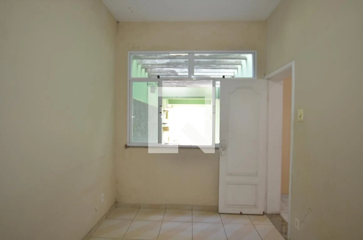 Casa sem mobília com 5 quartos e 5 banheiros — photo 67
